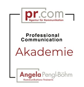 Infografik für pr.com, eine Agentur für Kommunikation. Das Bild zeigt in der Mitte den Text „Professional Communication Akademie“. Unten steht „Angela Pengl-Böhm, Kommunikations-Trainerin“. Die Themenfarben sind rot und schwarz und zeigen unsere „Train the Trainer“-Kompetenz.